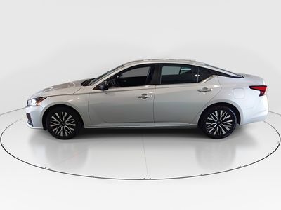 2024 Nissan Altima - Photo 4