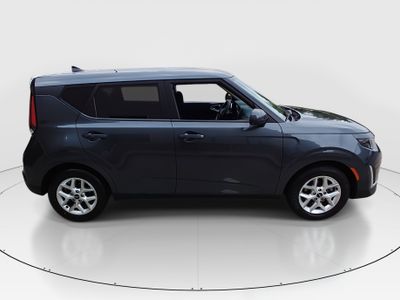 2024 Kia Soul — photo 8 view