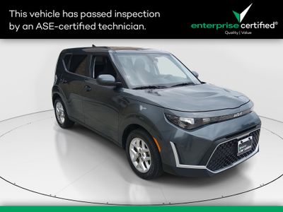 2024 Kia Soul LX IVT — front three-quarter view