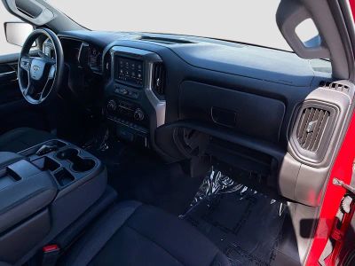 2024 Chevrolet Silverado 1500 — photo 12 view
