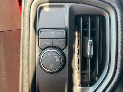 2024 Chevrolet Silverado 1500 — photo 32 view