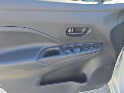 2025 Nissan Versa — photo 18 view
