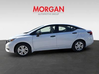 2025 Nissan Versa — detail view