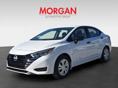 2025 Nissan Versa — interior view