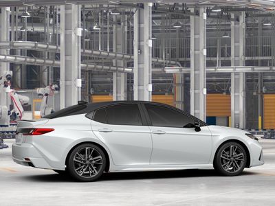 2026 Toyota Camry - Photo 11