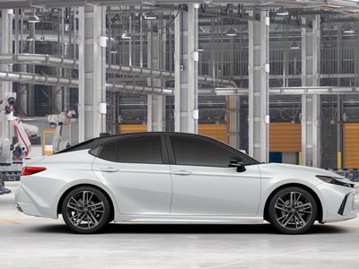 2026 Toyota Camry - Photo 12