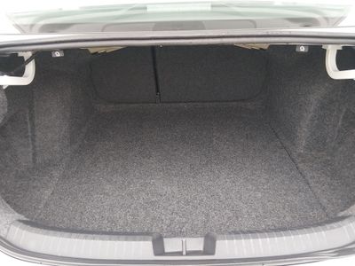 2024 Volkswagen Jetta — photo 11 view