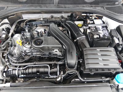 2024 Volkswagen Jetta — photo 9 view