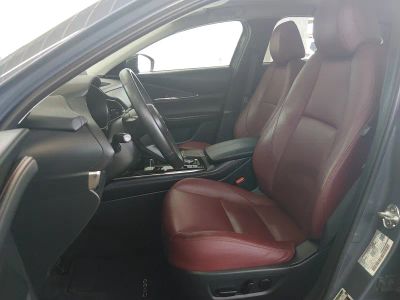 2025 Mazda CX-30 — photo 13 view