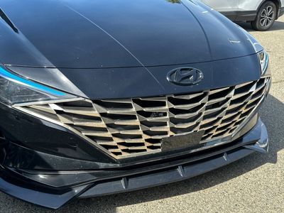 2023 Hyundai Elantra — photo 9 view