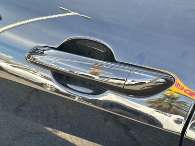2023 Hyundai Elantra — photo 19 view