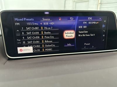 2017 Lexus RX - Photo 14