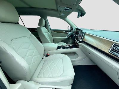 2026 Volkswagen Atlas — photo 25 view