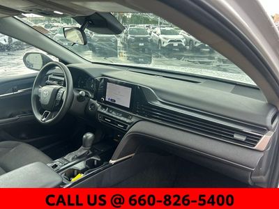 2025 Toyota Camry - Photo 6
