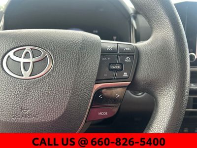 2025 Toyota Camry - Photo 15