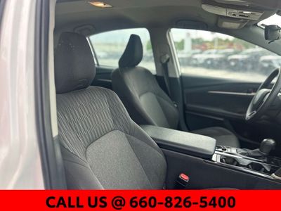 2025 Toyota Camry - Photo 5