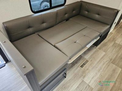 2025 Venture RV Stratus — photo 36 view