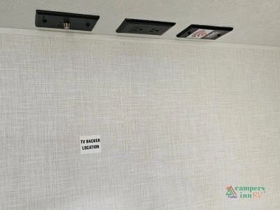 2025 Venture RV Stratus — photo 45 view