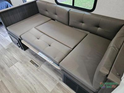 2025 Venture RV Stratus — photo 34 view