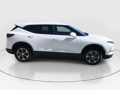2025 Chevrolet Blazer - Photo 8