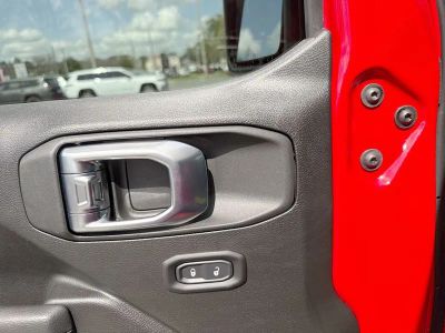 2026 Jeep Wrangler — photo 12 view