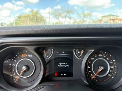 2026 Jeep Wrangler — photo 17 view