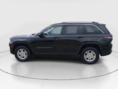 2023 Jeep Grand Cherokee - Photo 4