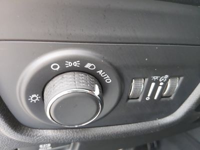 2023 Jeep Grand Cherokee - Photo 13