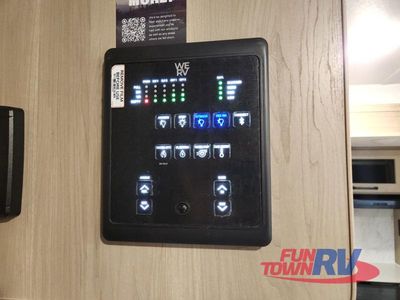 2025 Forest River RV Rockwood Ultra Lite - Photo 47