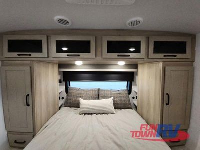 2025 Forest River RV Rockwood Ultra Lite - Photo 58