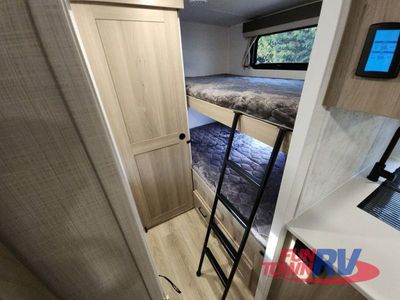 2025 Forest River RV Rockwood Ultra Lite - Photo 63