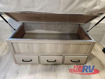 2025 Forest River RV Rockwood Ultra Lite - Photo 57