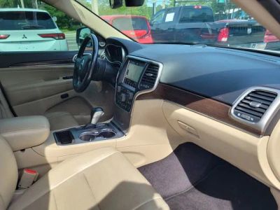 2018 Jeep Grand Cherokee — photo 36 view