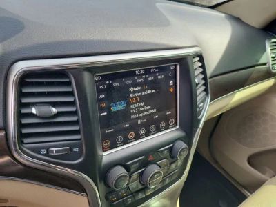 2018 Jeep Grand Cherokee — photo 22 view