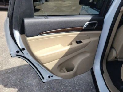 2018 Jeep Grand Cherokee — photo 32 view