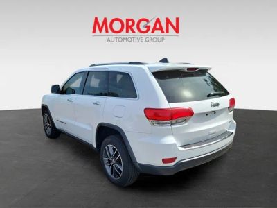2018 Jeep Grand Cherokee — rear three-quarter view