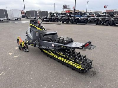 2022 Polaris 850 PRO RMK Matryx Slash 165 2.75" — detail view