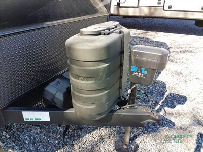 2025 Forest River Rockwood Ultra Lite — photo 14 view