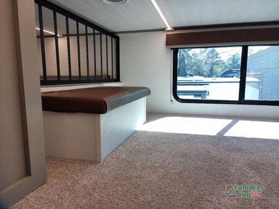 2025 Forest River Rockwood Ultra Lite — photo 49 view