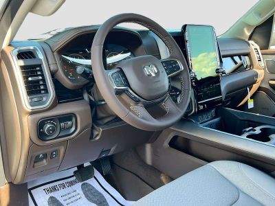 2026 Ram 1500 — photo 9 view