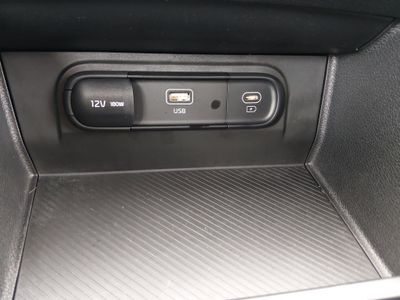 2025 Kia Sportage - Photo 22