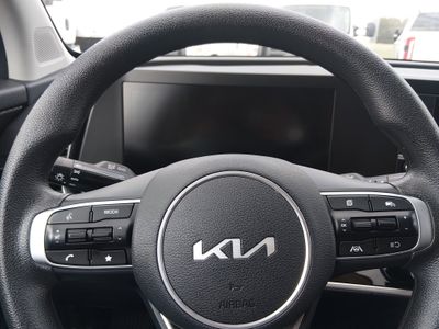2025 Kia Sportage - Photo 12