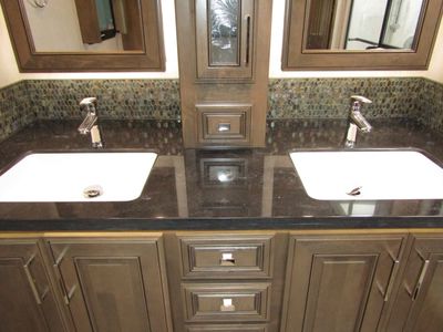 2026 Fleetwood DISCOVERY LXE - Photo 26