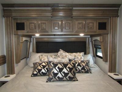 2026 Fleetwood DISCOVERY LXE - Photo 22