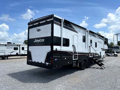 2026 Jayco Seismic - Photo 4