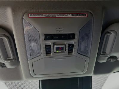 2023 Toyota RAV4 Hybrid — photo 18 view