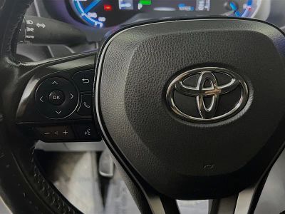 2023 Toyota RAV4 Hybrid — photo 16 view