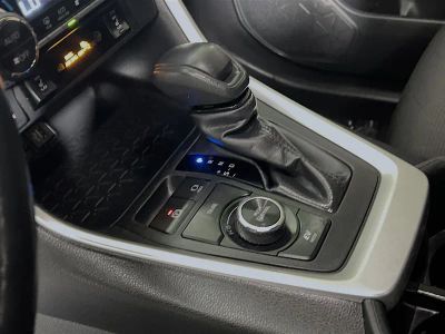 2023 Toyota RAV4 Hybrid — photo 21 view