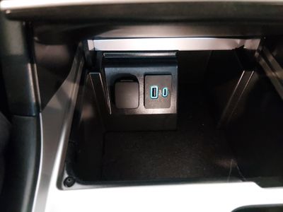 2023 Ford Explorer - Photo 18