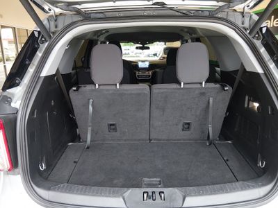 2023 Ford Explorer - Photo 11